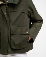 Barbour Baythorpe Lightweight Waterproof Jacket - Image 5