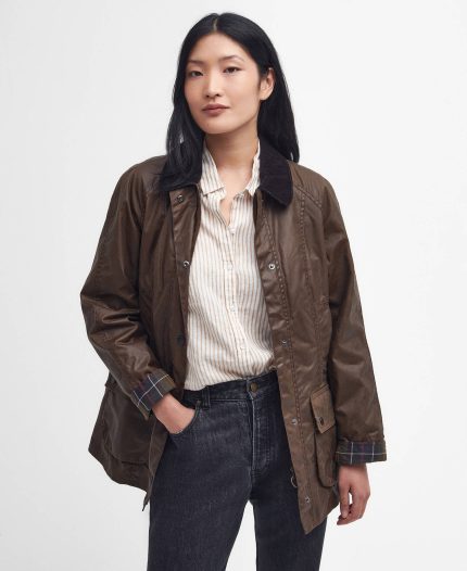 Barbour Beadnell Waxed Jacket