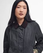 Barbour Beadnell Women's Waxed Jacket - Image 4