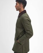 Barbour Heritage Liddesdale Quilted Jacket for Men - Image 4