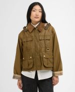Barbour Liza Women's Waxed Jacket
